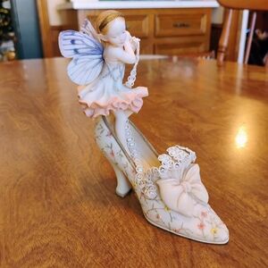 Country Artists Butterfly Fairies "Fairy-Elegance" #02143 Ceramic Figurine